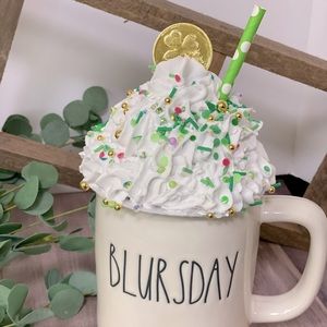 Meet your Posher, Jenn